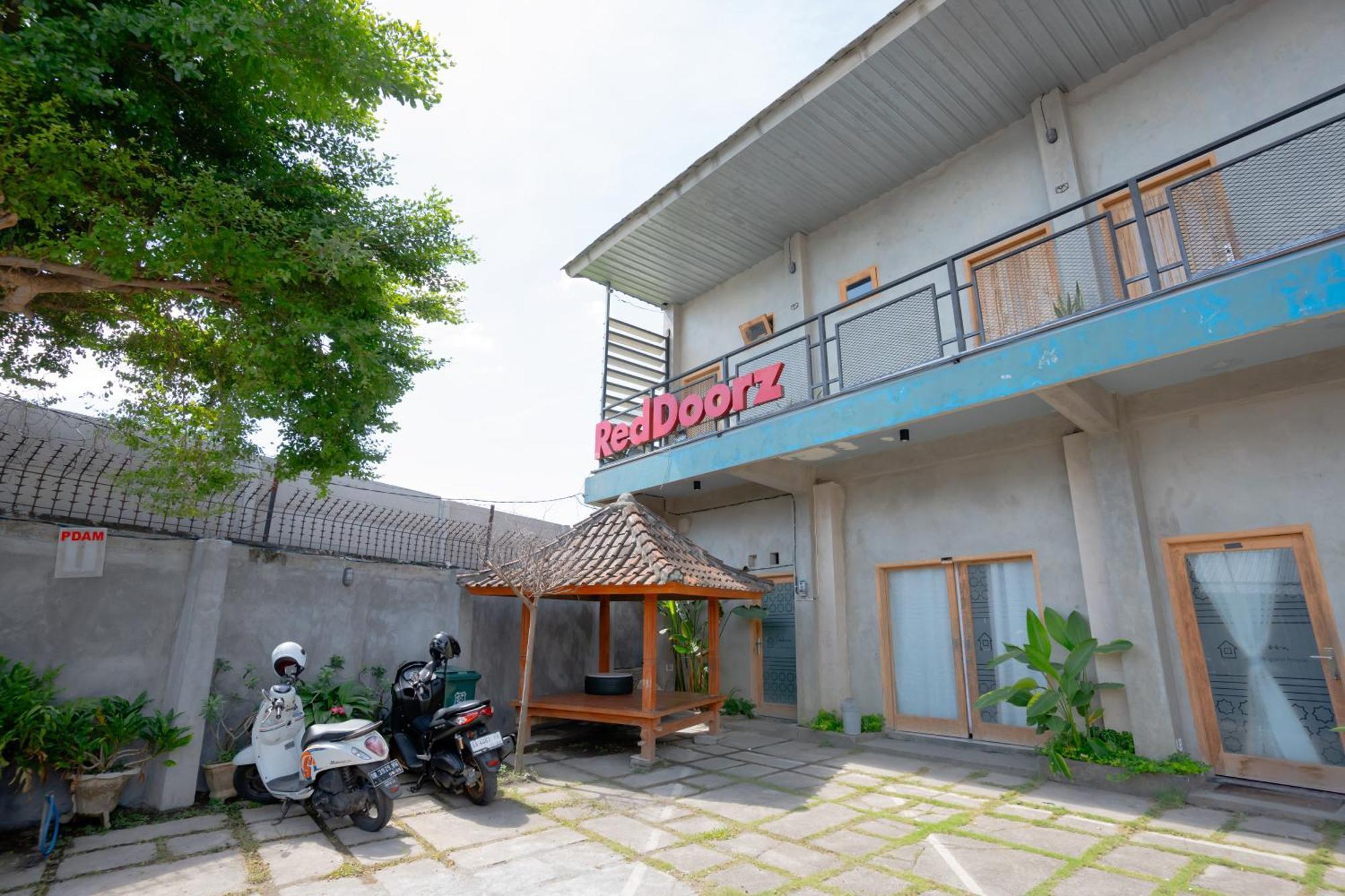 Reddoorz Syariah Near Lombok Epicentrum Mall Mataram Exteriér fotografie